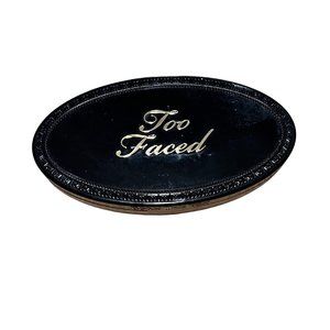 Too Faced "Born This Way" Highlighter Palette